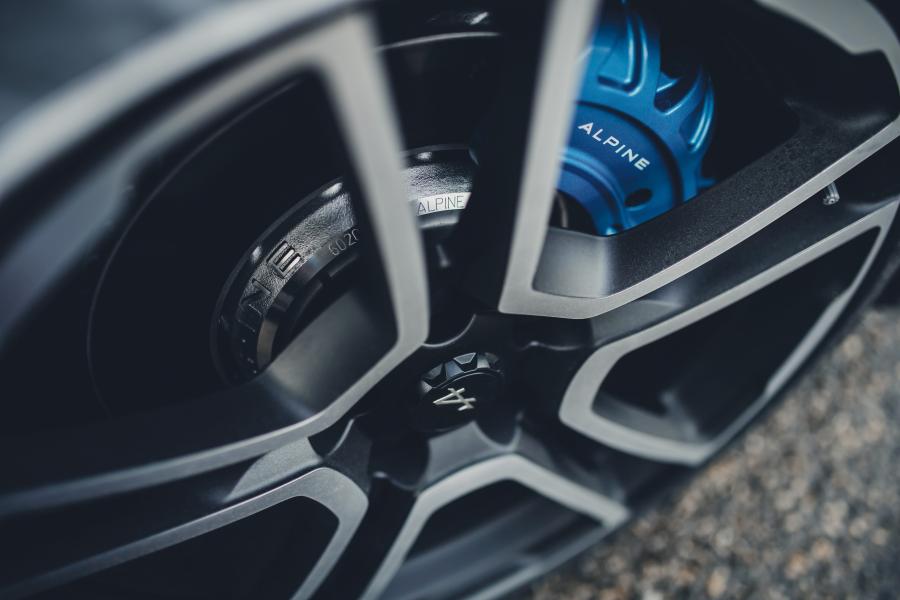 Колеса Alpine A110 Premiere Edition 2017 года  (фото 44 из 186)